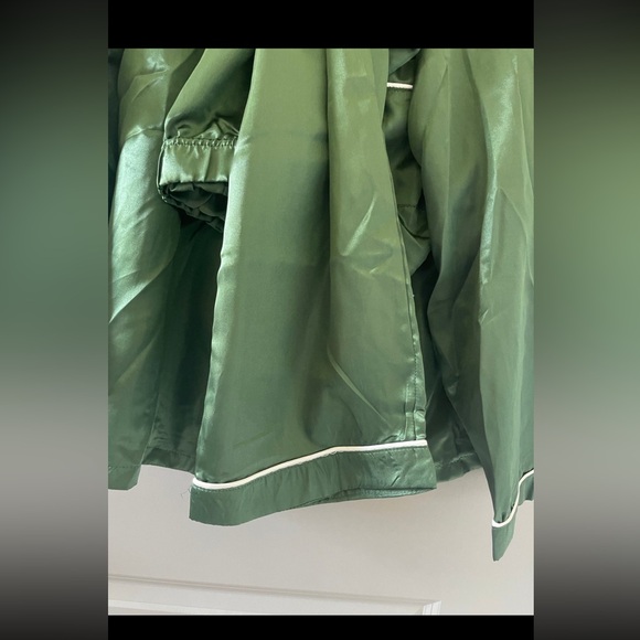 NWT satin dark green pajamas - Picture 3 of 4